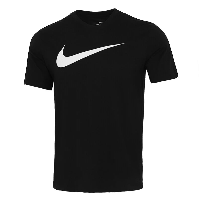 Camiseta nova da   NIKE e esportiva